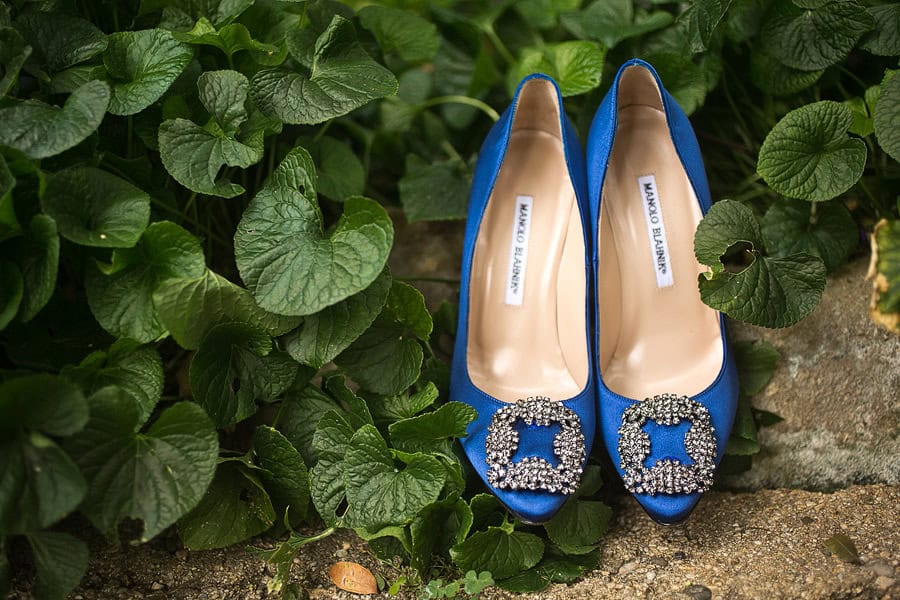 The bride wore the same shoes as CarCarrie Bradshaw from Sex and the City! 